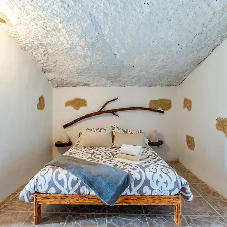 펜션 Placentera Cueva Con Piscina Privada